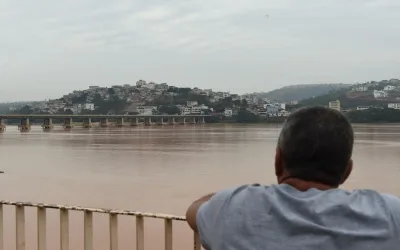 Colatina volta a captar água do Rio Doce após passagem da lama