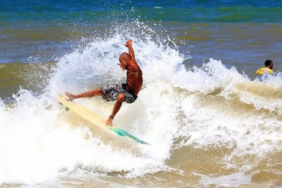 Etapa do Circuito Nacional de Surfe acontece em Linhares a partir desta quinta