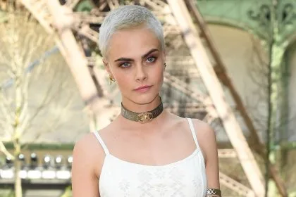 Cara Delevingne lança documentários sobre mulheres inspiradoras