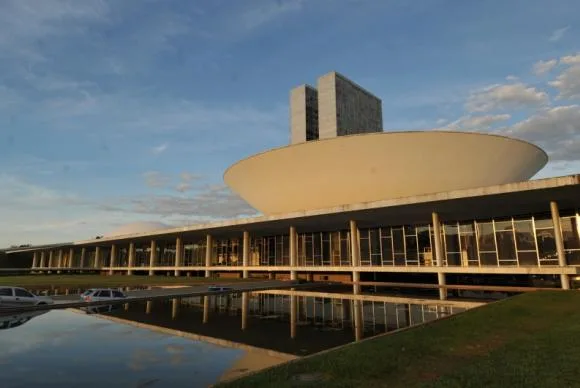 Câmara dos Deputados escolhe novo presidente nesta quinta-feira