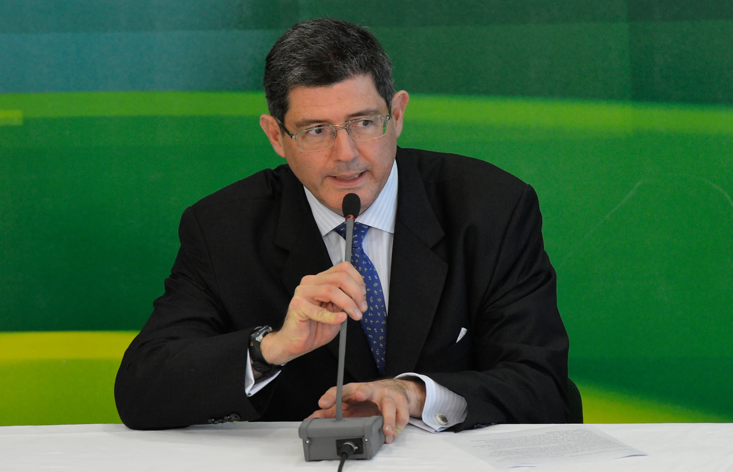 Apresentação da nova equipe econômica. Na Foto: o novo ministro da Fazenda, Joaquim Levy (Wilson Dias/Agência Brasil)