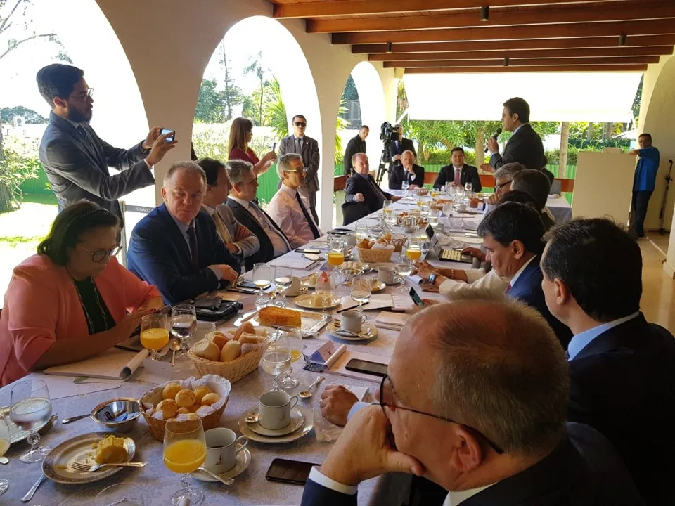 Em encontro de governadores com Bolsonaro, Casagrande defende mudanças no texto da Reforma da Previdência