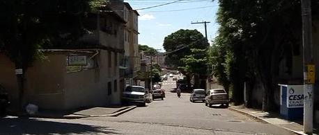 Homem rouba táxi, se arrepende em menos de 24 horas e liga para a polícia confessando o crime