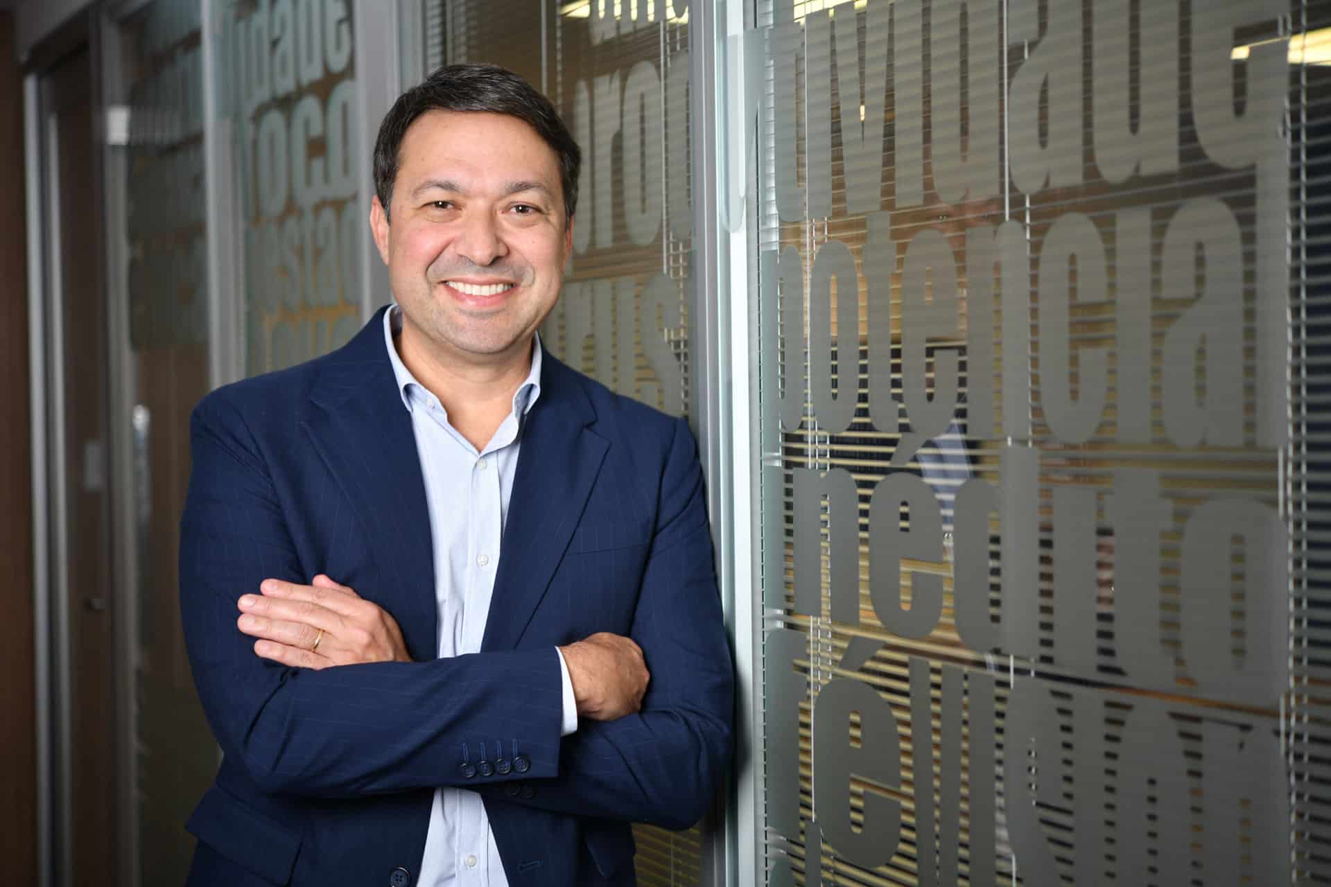 Raphael Brotto é coordenador regional da Associação Brasileira de Shopping Centers (Abrasce) e diretor-geral do Shopping Vitória. Foto: Shopping Vitória/Divulgação