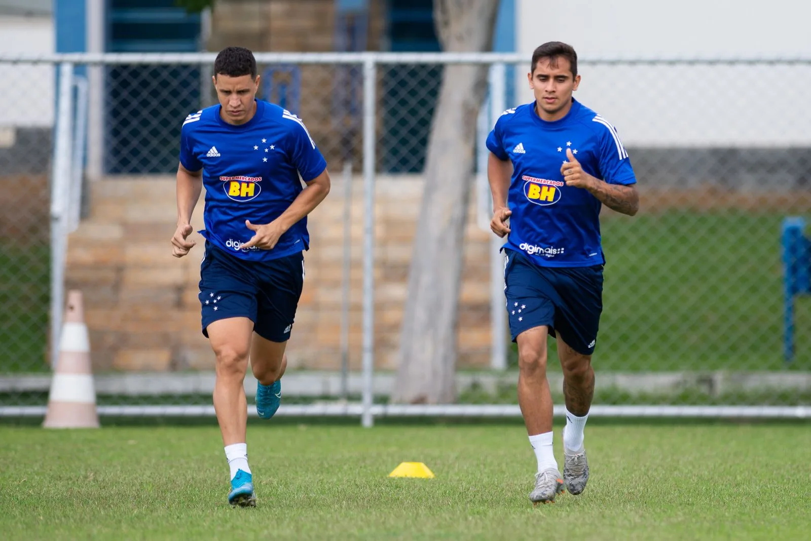 Everton Felipe tem contrato rescindido com o Cruzeiro e retorna ao São Paulo