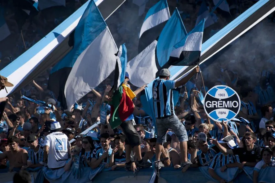 Festa da torcida do Grêmio no adeus ao Olímpico