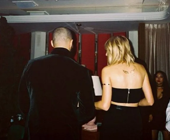 Drake publica foto ao lado de Taylor Swift e fãs comentam sobre suposto romance