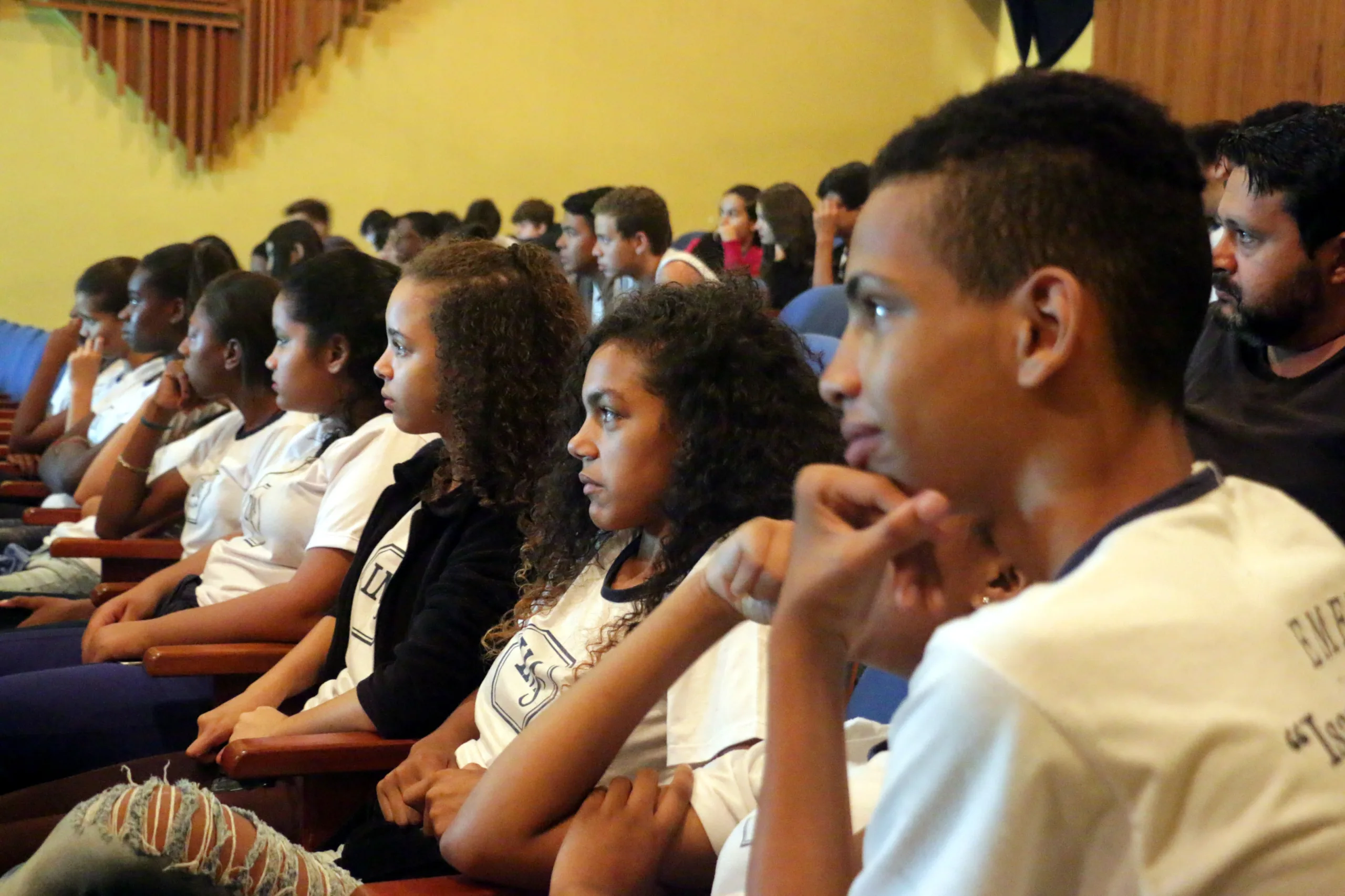 Professores e alunos de Guaçuí recebem capacitação para Mostra de Vídeos