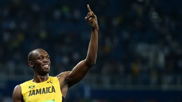 Bolt garante Jamaica na final do 4x100m e vislumbra despedida com ouro