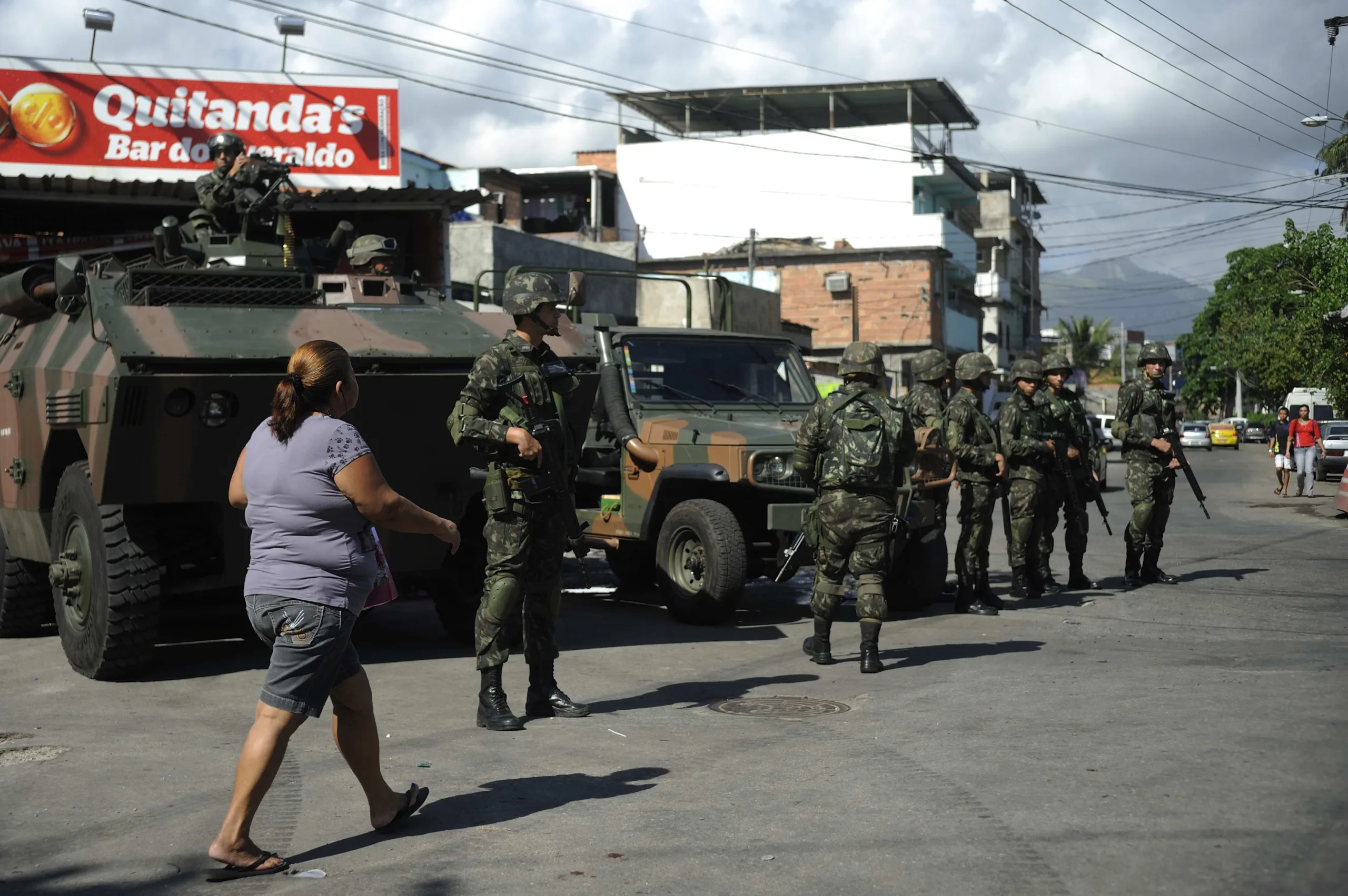 Troca de comando é iniciada no Complexo da Maré