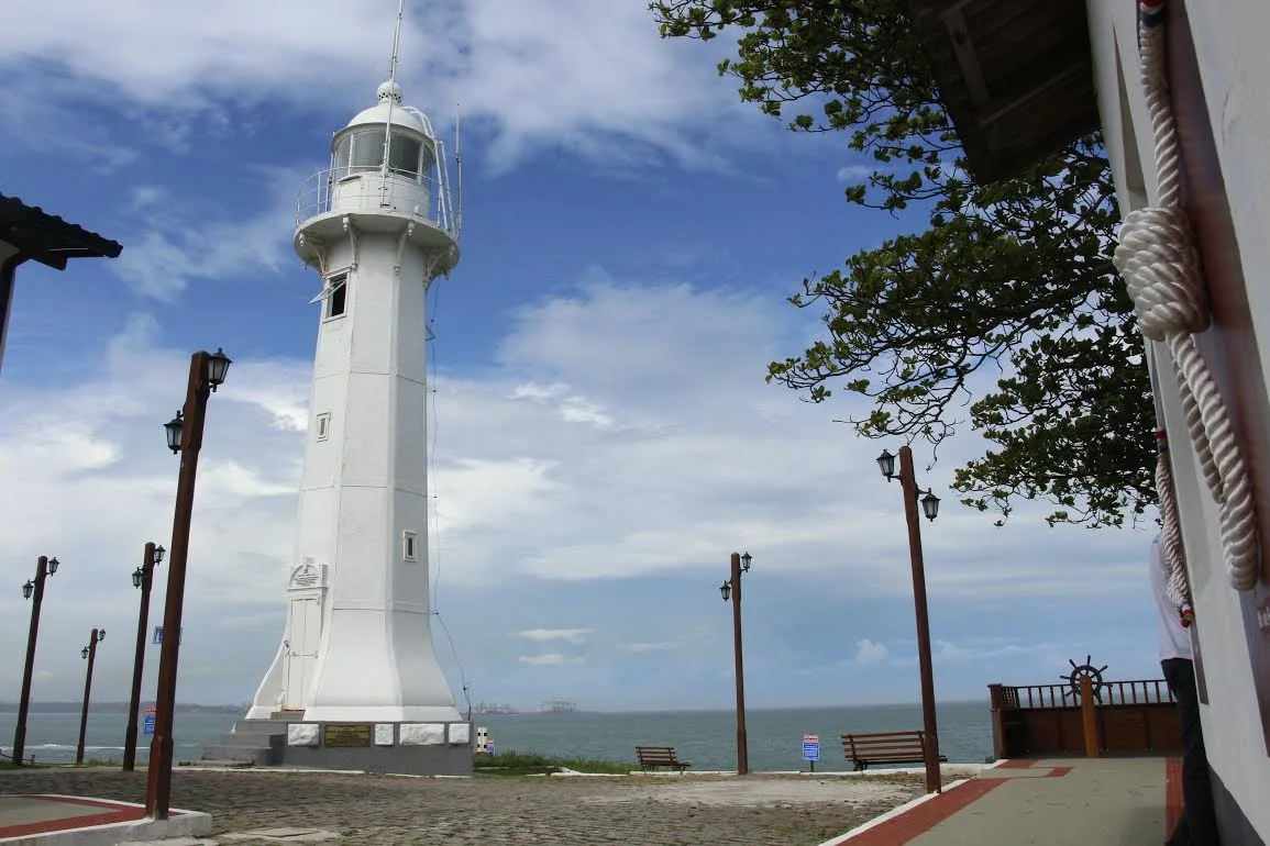 É de graça! Confira as regras para visitar o Farol de Santa Luzia em Vila Velha