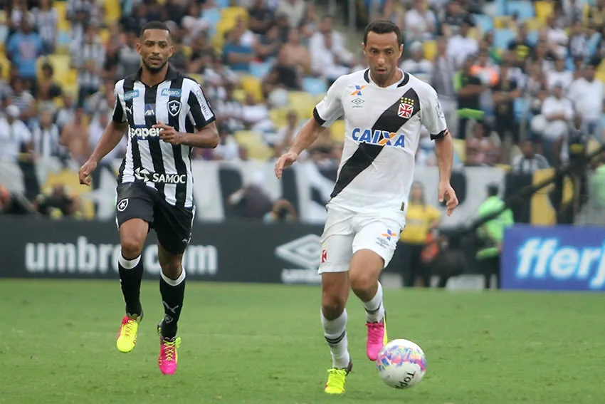 Em momentos opostos, Vasco e Botafogo se enfrentam no Engenhão