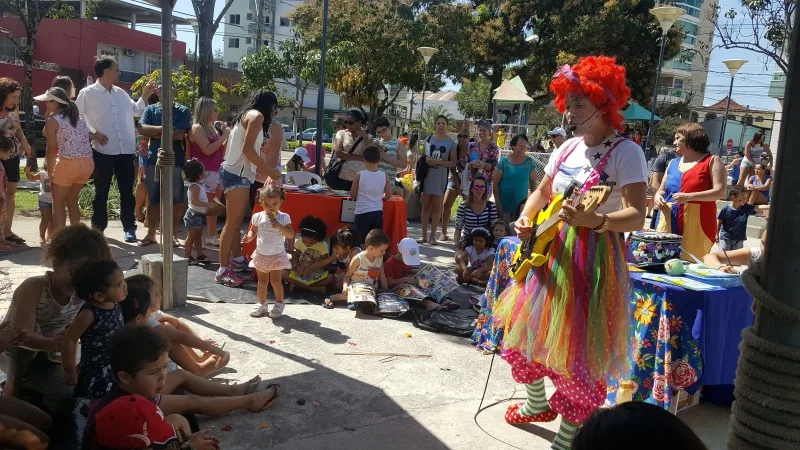 Boneca Lili no Viagem pela Literatura