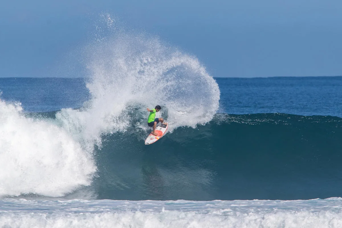 Brasil soma 6 surfistas nas oitavas de final da 4ª etapa do Mundial de Surfe