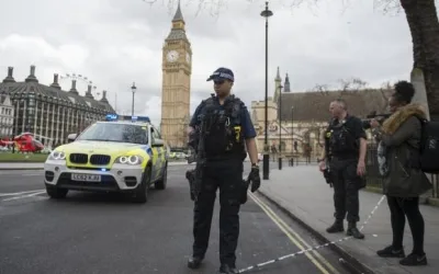 Um dia após ataque, Londres tenta retomar rotina, mas locais seguem fechados