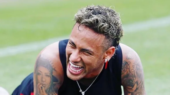 Barcelona diz que Neymar não está à venda e vê multa impossível de ser paga