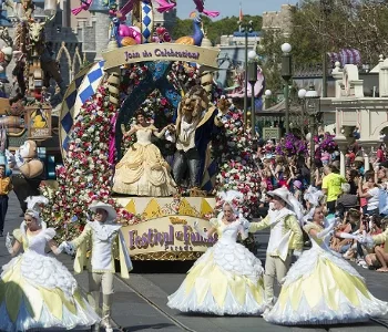 Mais de 42 funcionários da Disney são detidos suspeitos de pedofilia