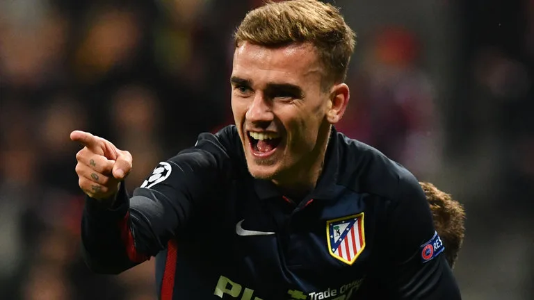 Griezmann brilha e Atlético de Madrid goleia em sua primeira vitória no Espanhol