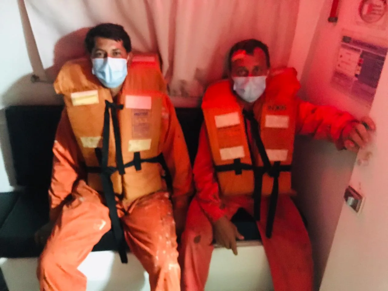 Pescadores capixabas que estavam à deriva em alto mar são resgatados por embarcação chinesa