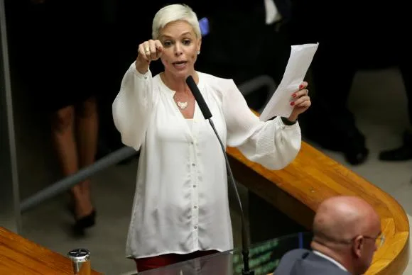 Cristiane Brasil diz que lutará para assumir ministério