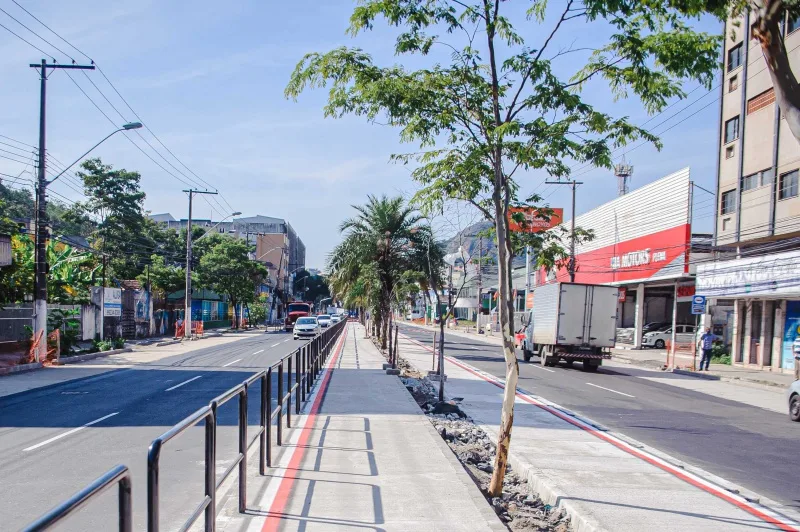 Obras na Avenida Vitória