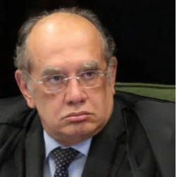 Janot pensou em fazer 'grand finale', diz Gilmar Mendes em Paris