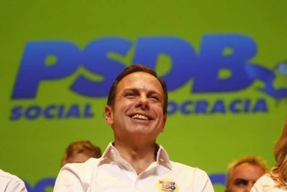 Ausência de Doria domina debate tucano