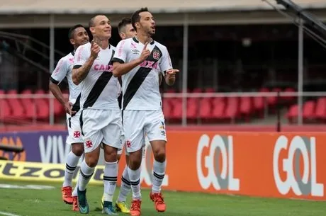 São Paulo sofre para empatar com o lanterna Vasco no Morumbi