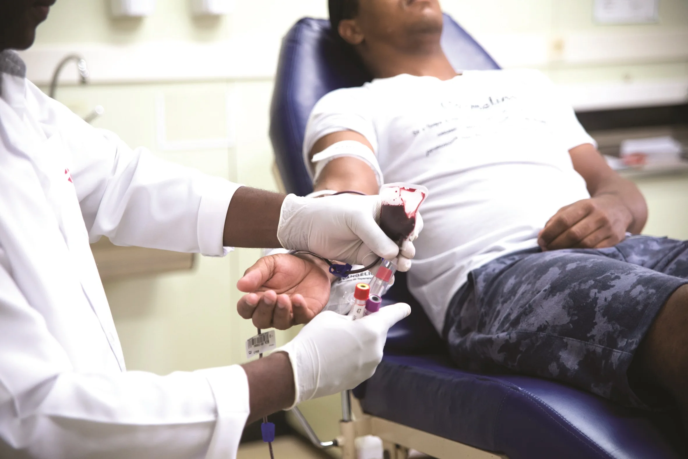 Pandemia faz diminuir doações de sangue em hospital de Cachoeiro