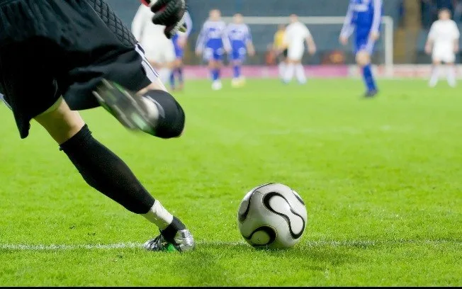 Jogadores brasileiros em busca de oportunidades são enganados fora do País