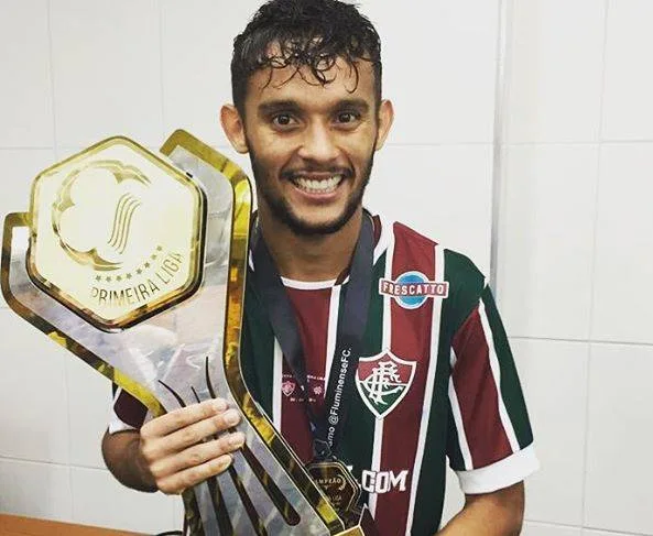 Gustavo Scarpa faz anúncio após reincidir com o Fluminense e fechar com o Palmeiras