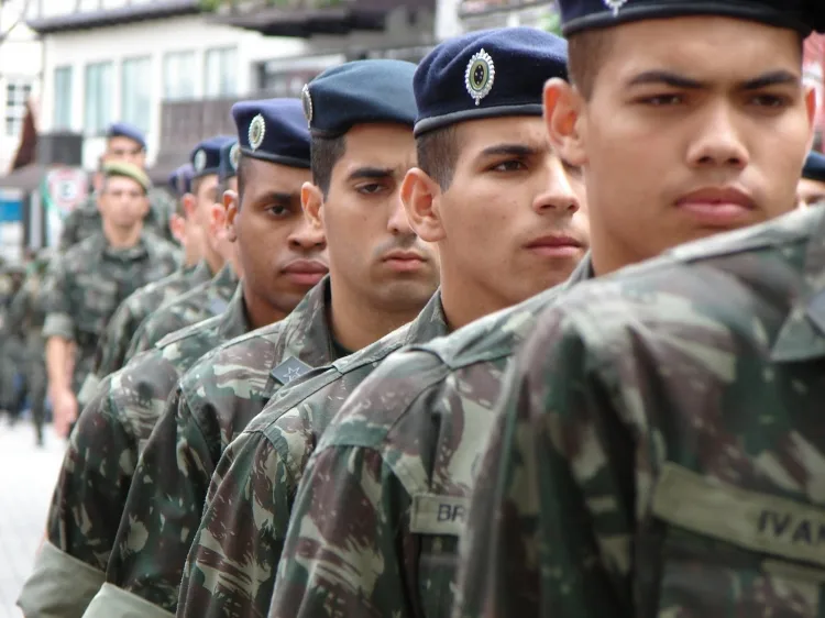 Atenção jovens: Prazo para alistamento militar termina nesta segunda-feira