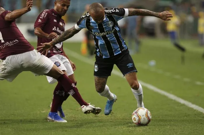 Federação confirma finais do Gaúcho entre Grêmio e Caxias em 26 e 30 de agosto