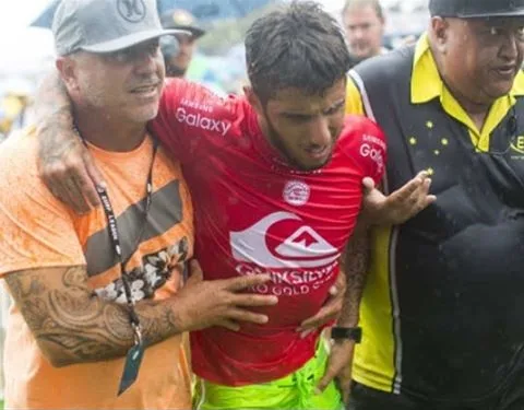 Lesão tira Filipe Toledo das duas próximas etapas do Circuito Mundial de Surfe