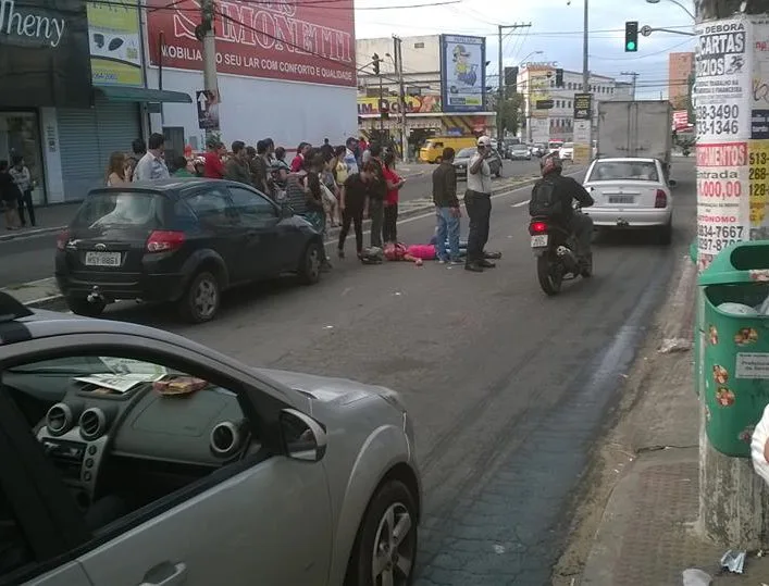 Acidente deixa duas mulheres feridas e para o trânsito na Rodovia Norte Sul, na Serra