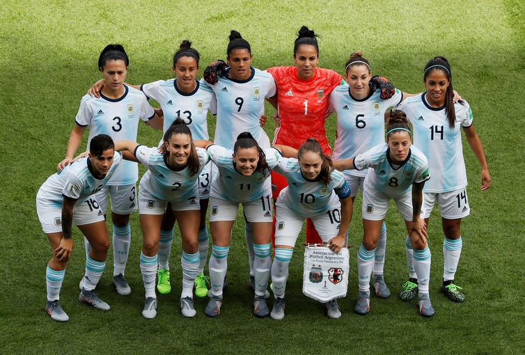 Argentina pede adiamento de amistosos contra o Brasil pelo futebol feminino