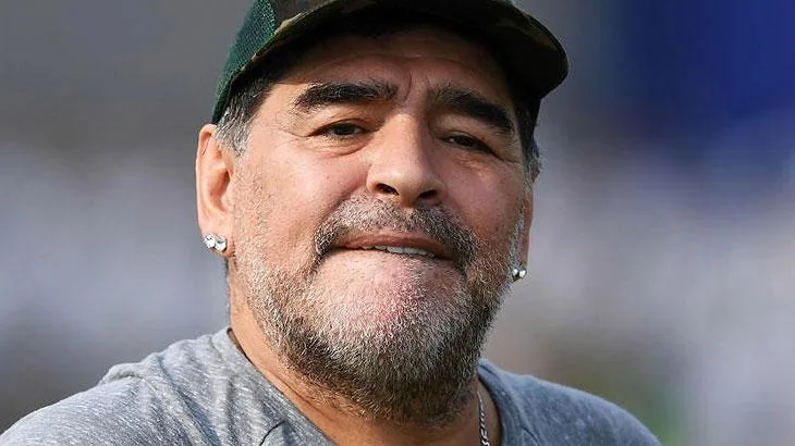 Morre o mito Diego Maradona, maior ídolo do futebol argentino