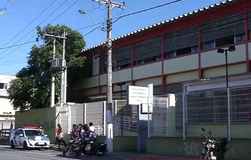 Bandido rouba equipamentos de escola em Cariacica e aulas são suspensas