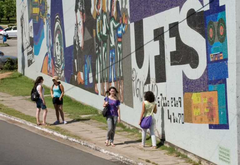 Cortes no orçamento da Ufes serão discutidos em Brasília