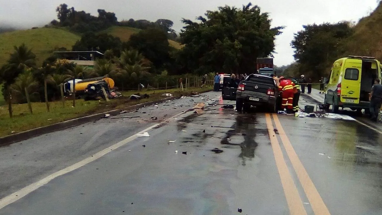 Motorista socorrido em grave acidente na BR 101 morre no hospital