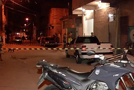 Jovem tenta se esconder, mas é assassinado a tiros em Vila Velha