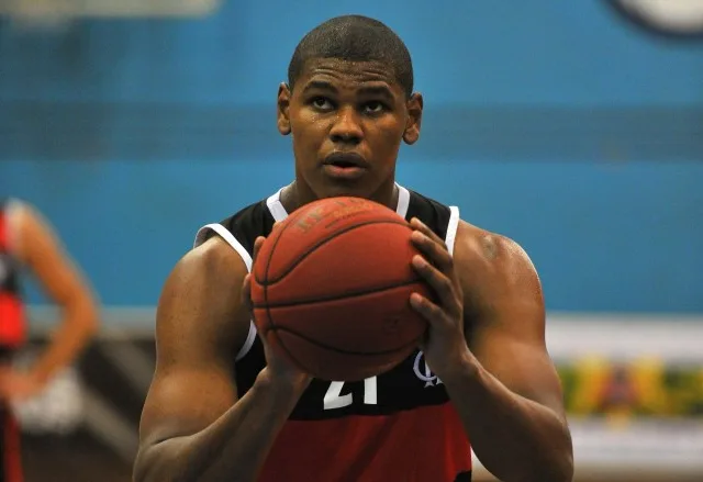 Felício e Huertas estão confirmados no início da temporada da NBA