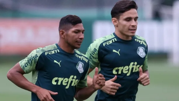 Reforço, Rony faz primeiro treino com o elenco do Palmeiras