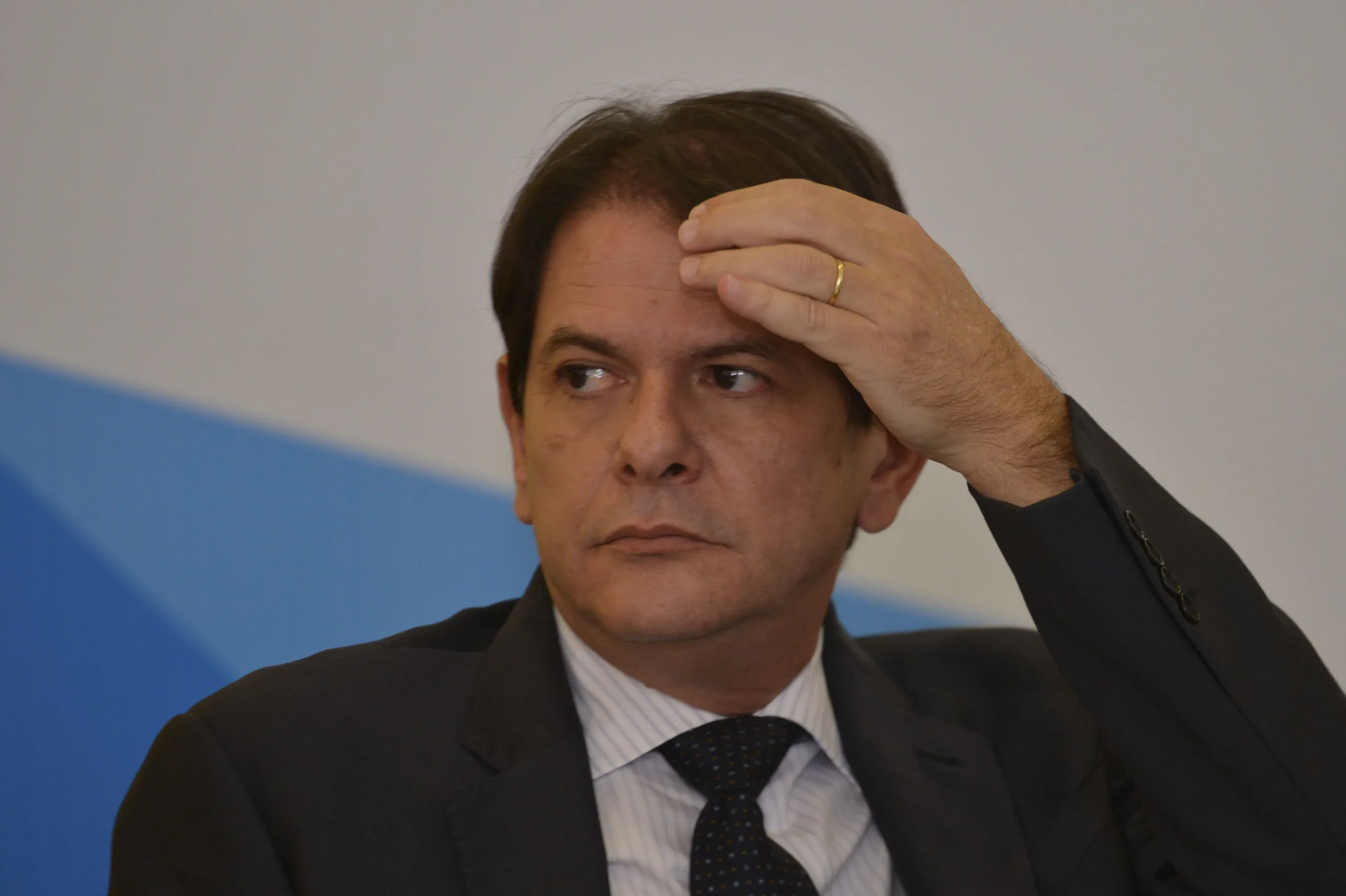 Futuro ministro, Cid Gomes diz que anunciará novo piso para professores