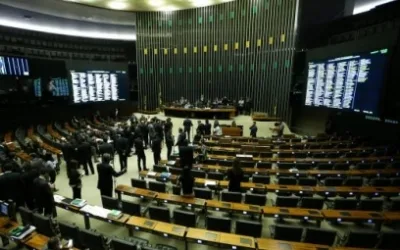 Apoio a Temer na Câmara cai às vésperas de reformas