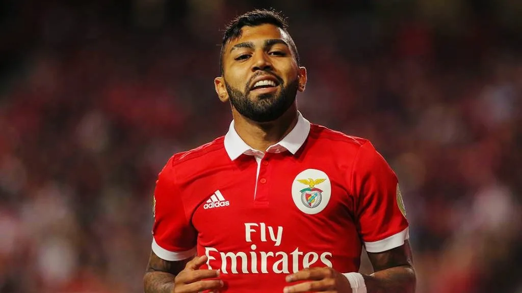 Gabriel não se reapresenta no Benfica e fica mais próximo de volta ao Brasil