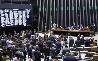 Comissão do Impeachment inicia votação final de relatório na próxima segunda-feira