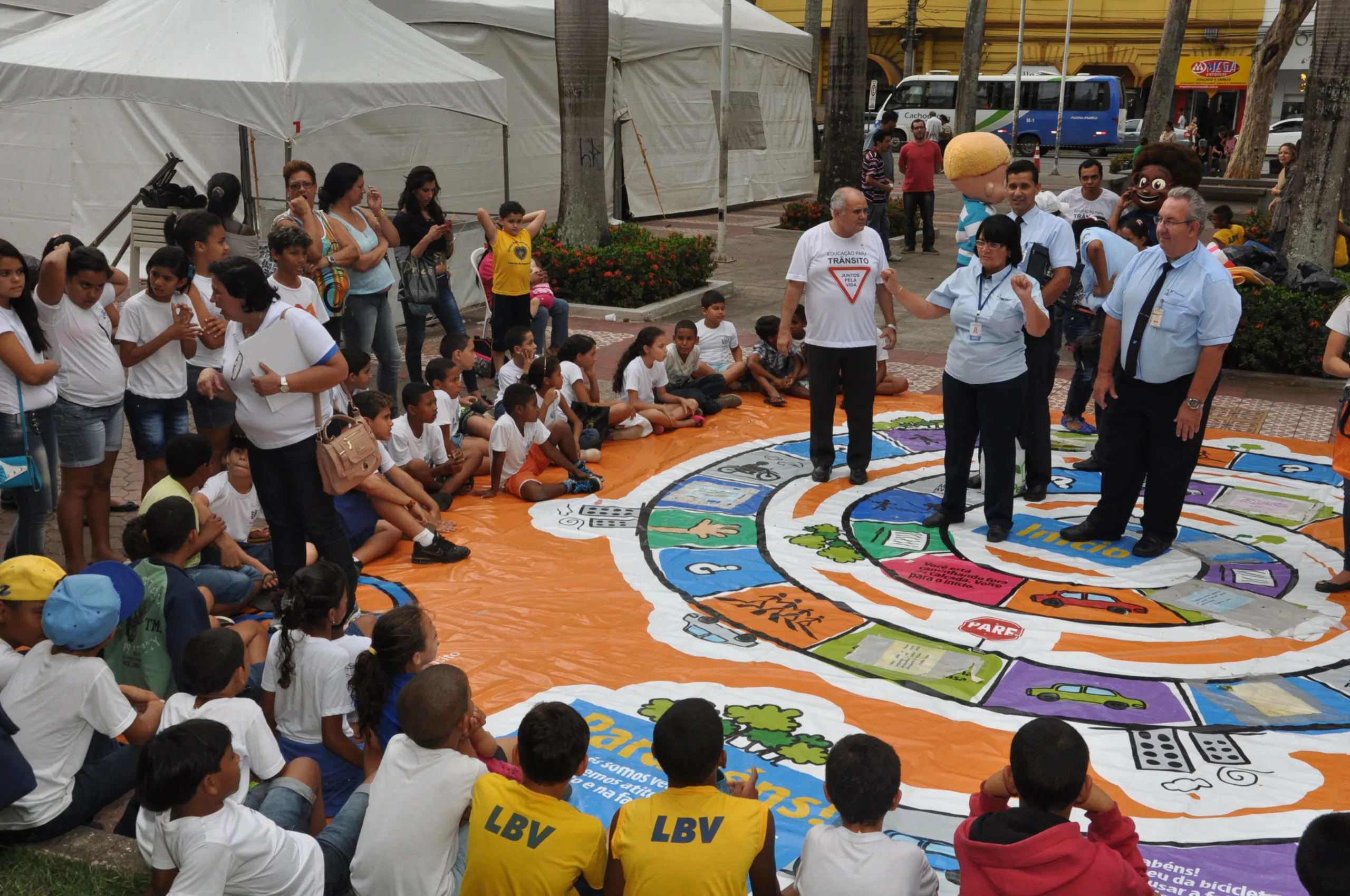 Semana de Trânsito em Cachoeiro conta com o envolvimento de mais de mil alunos