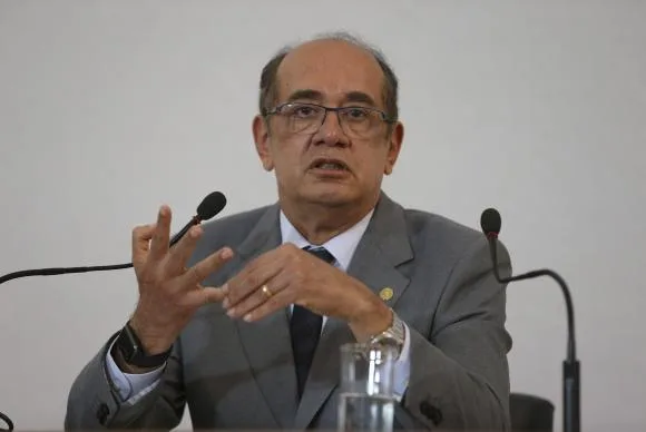 Gilmar Mendes autoriza abertura de processos contra PP e PMDB