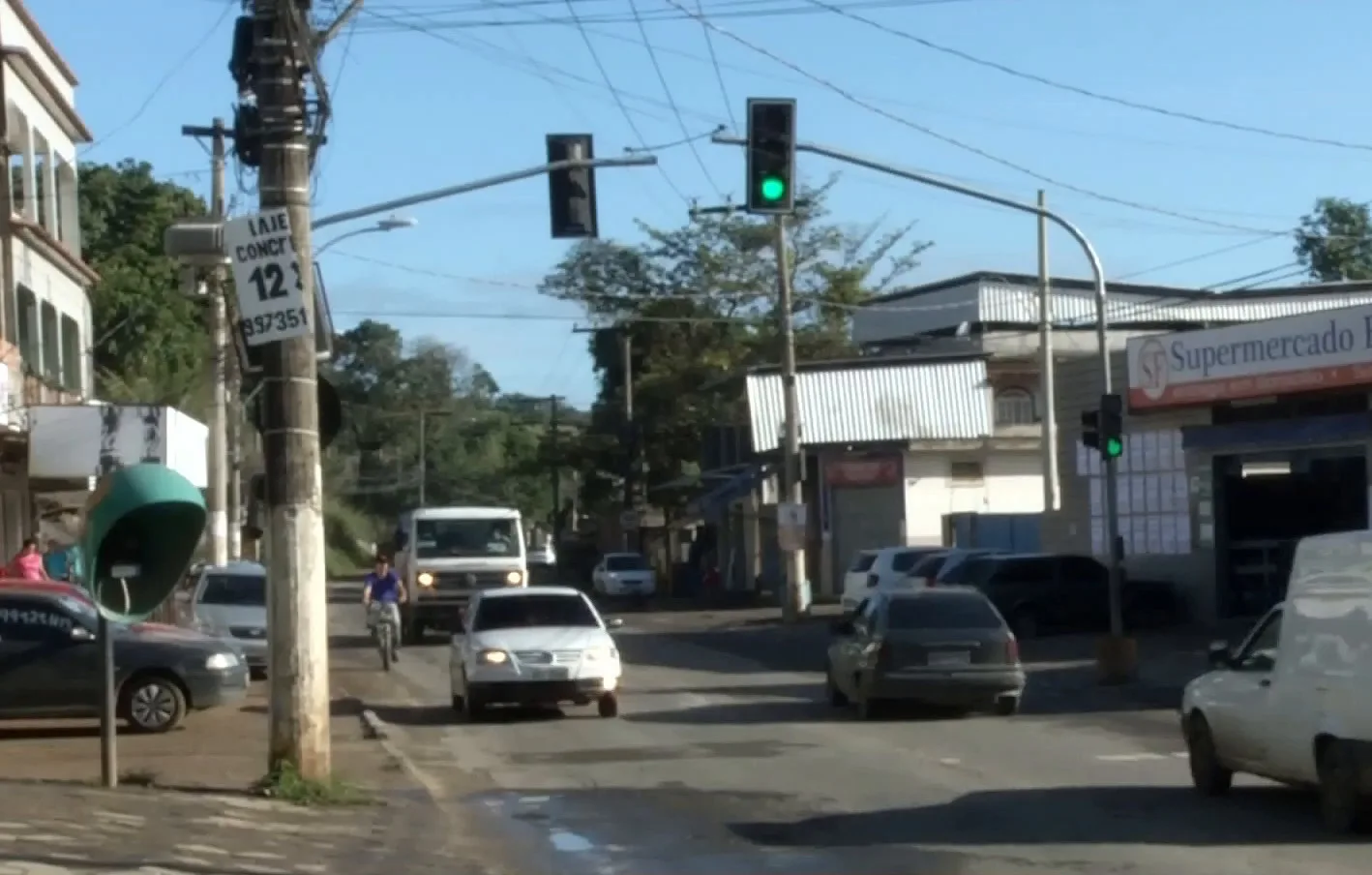 Cobradores são alvo de assalto em ponto de ônibus de Cariacica